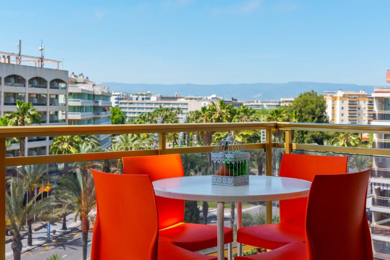 Rentalmar Navarra Family Suites Salou Cameră foto
